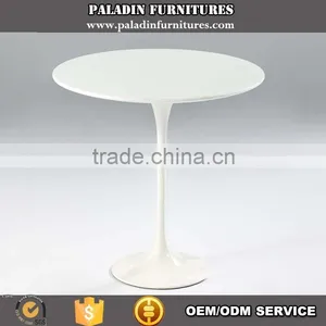 White Eero Saarinen Fiberglass Saarinen Tulip Table Replica thumbnail-1
