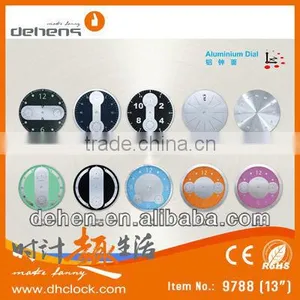 Aluminum Dial Quartz Plastic Wall Clock thumbnail-1