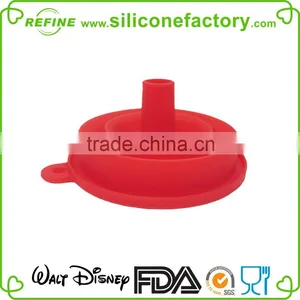 Hot Selling Food Grade Silicone Collapsible Folding Funnel for Kitchen Tools thumbnail-4