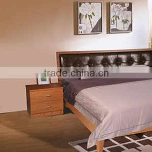 Scratch Resistant and Corrosion Resistant Cherry Wood King Bed Series Suite thumbnail-3