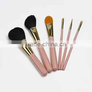 6pc Tech Beauty Small Makeup Brush Set thumbnail-1