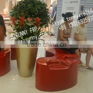 Fiberglass Modern Chair thumbnail-2
