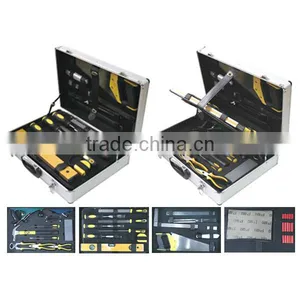 59 PCS CARPENTER'S TOOL SET IN ALUMINIUM CASE thumbnail-1