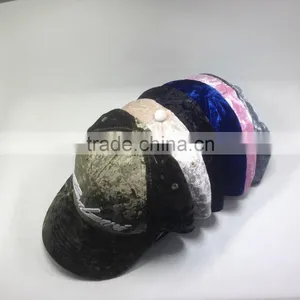 100% Velvet Fabric Baseball Caps Custom Color thumbnail-2