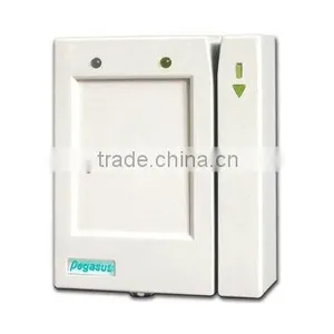 Simple Off-line Magnetic Card Access Controller thumbnail-1