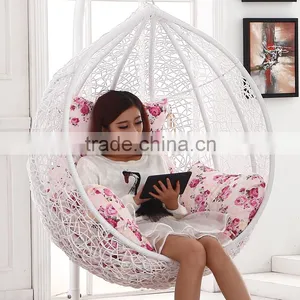 Egg Chair Hanging From Ceiling thumbnail-1