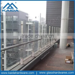 Stainless Steel Railing thumbnail-4