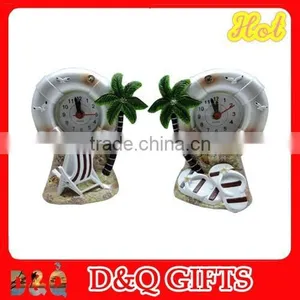 Fashion Resin Table Clock With Palm Tree thumbnail-1