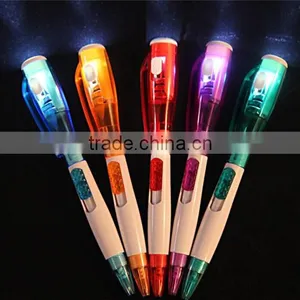 Hot Selling Multifunction Plastic Flashlight Pen thumbnail-4