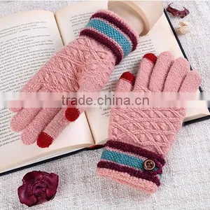Hot Sale For Christmas Unisex Touch Screen Gloves For Couples 2 Fingertips With Conductive Fiber thumbnail-3