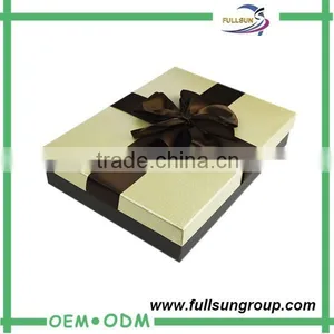 Magnet and PVC Window Custom Made Boxes thumbnail-2