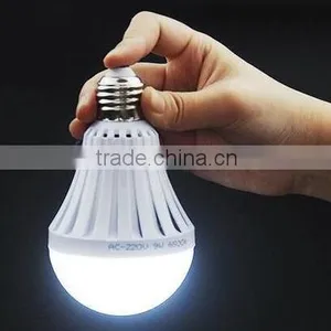 5w 7w 9w 12w Smd5730 Rechargeable Led Emergency Light Bulb With Battery thumbnail-3