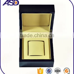 Custom Logo Printed Gray Plaid Top Quality Wood & PU Watch Box thumbnail-1