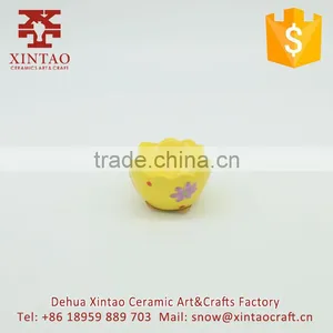 Hot Selling Custom Yellow Ceramic Flower Egg Cup Holder thumbnail-1
