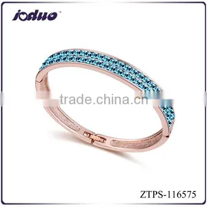 Wholesale Fashion Simple Style Gold Crystal Bracelets thumbnail-1