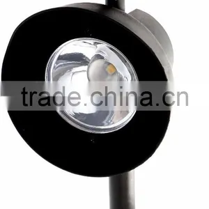 High Output 3-in-1 Solar Spot Light thumbnail-2