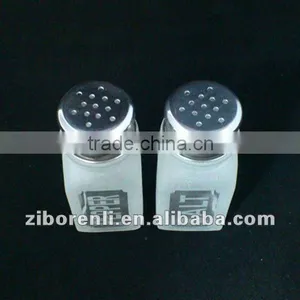 Salt Pepper Oil and Vinegar Set With Rack thumbnail-2