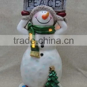 New Design Resin Christmas Snowman Ornament Wholesale thumbnail-4
