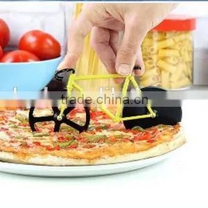 New Creative Bike Pizza Cutter Kitchen Leisure Time Pizza Cutter Stainless Steel Useful Multifunction thumbnail-5