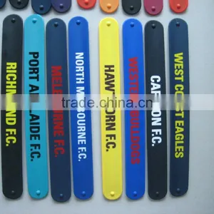 Customized Hot Sale Silicone Slap Wristbands thumbnail-1