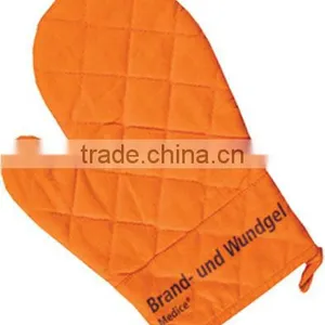 Oven Mitts thumbnail-3