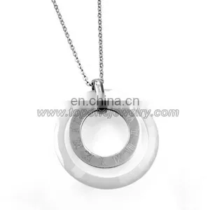 Chinese Wholesale Jewelry Flower Engraved Round Ceramic Pendant thumbnail-3