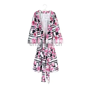 Pink Flower Mommy Robe for Maternity Nursing Robe Bridesmaid Kimono Sleepwear thumbnail-4