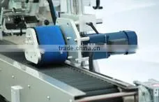 Automatic Horizontal Labeling Machine for Round Bottles thumbnail-3