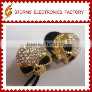 Fashional Skull Shape Crystal Earphones Headsets Metal Earbuds thumbnail-1