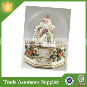 2015 Hot Souvenir on my Facebook Resin Snowglobe thumbnail-1