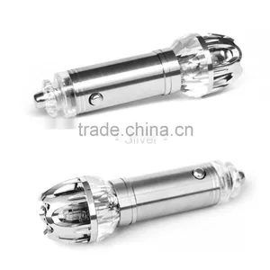 Appearance Diverse And Cost-Effective Mini Car Air Purifier thumbnail-3