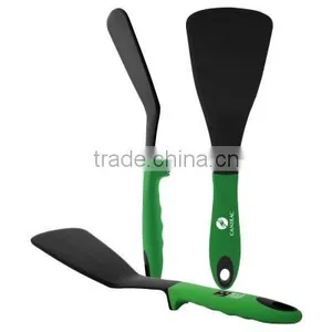 The Ascona Mess-Free Bake Spatula - No-touch Feature Allows You to Set Handle Down While Spatula Head Stays Elevated thumbnail-1