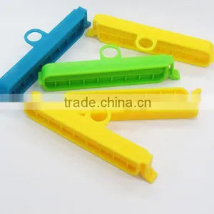 Promotional Plastic Bag Clip/Plastic Food Bag Clip/Plastic Bag Seal Clip thumbnail-1
