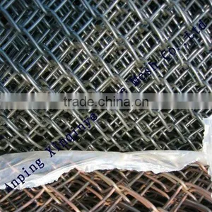 Chain Link Fence Decor thumbnail-1