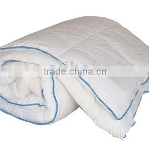 Fashionable Design and Hot Selling Polyester Comforter thumbnail-1