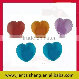 Food Grade Custom FDA Silicone Cake Mold thumbnail-1