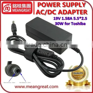 High Quality 30W 19V 1.58A 5.5*2.5 Laptop Charger for Toshiba Notebook thumbnail-2