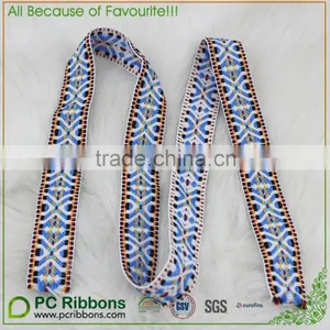 Narrow Jacquard Ribbon Trim Repeating Chevron thumbnail-2