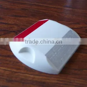 Highway Brightness Durable Plastic Road Stud ,cheap Price Plastic Road Reflector thumbnail-5