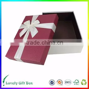 Custom Logo Gold Foil Cardboard Gift Boxes for Perfume Packaging thumbnail-5