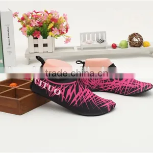 Soft Skin Shoes / Anti-slip Casual Shoes / TPR Sole Ponlede-Roma Closure thumbnail-3