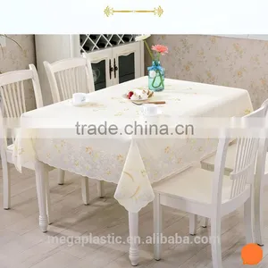 Transparent Plastic Table Cloth PVC/PE/PEVA Waterproof Table Cloth thumbnail-1