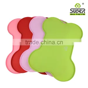 Non Slip Dog Bowl Placemat thumbnail-1