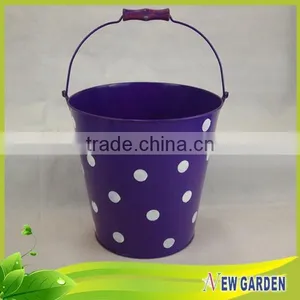OEM Cheap Useful Barrel Shape Decorative Metal Hanging Basket Planters thumbnail-3