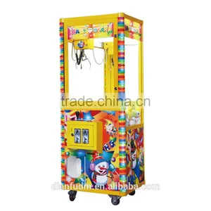 Lollipop Style Baby Bear Claw Crane Toy Machine/toy Crane Game Machine for Sale thumbnail-1