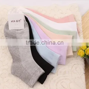 Zm40574b Women Mid-calf Length Pure Color Sock Ladies Fancy Cotton Socks thumbnail-3