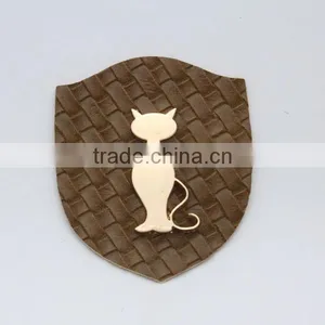 Brown PU Leather Patch With Gold Metal Alloy Cat Logo Jeans/jacket PLB-014 thumbnail-2