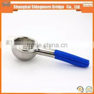 Hot Sale Kitchen Utensils Stainless Steel Lemon & Lime Juicer Made in China thumbnail-3