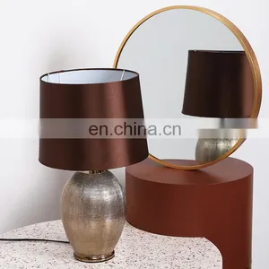 Top Sale High Quality Bucket Shape Bedside Desk Light Custom Gold Table Ceramic Lamp for Hotel thumbnail-5