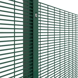 Farm Fence 2025 Hot Dip Galvanized Welded Wire 2x2 Panels Chicken Run 1x1 Welded Mesh thumbnail-2